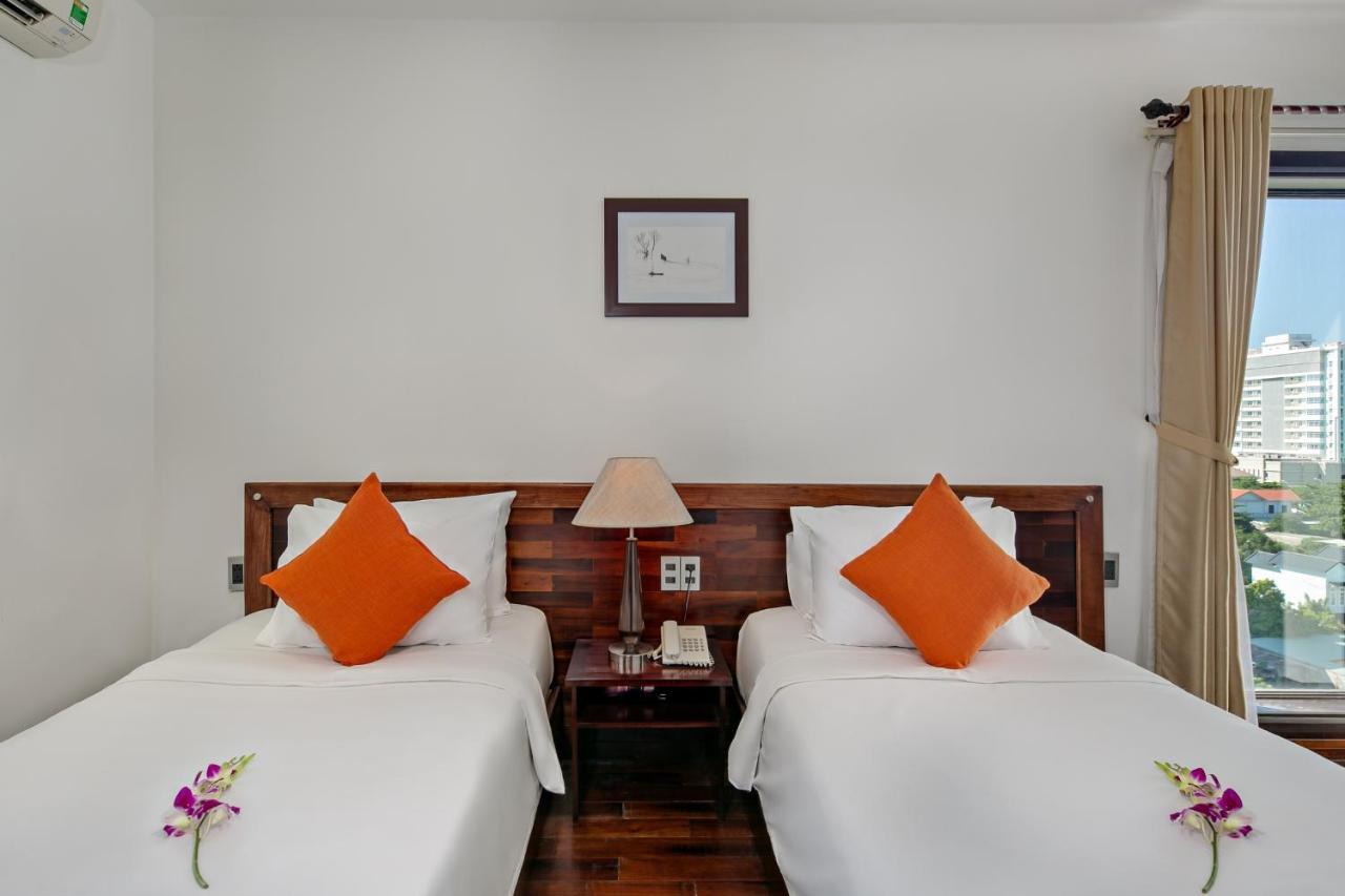 Sea Flower Hotel Da Nang Exterior photo